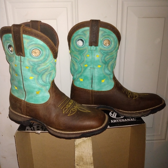 Boots - Picture 1 of 4